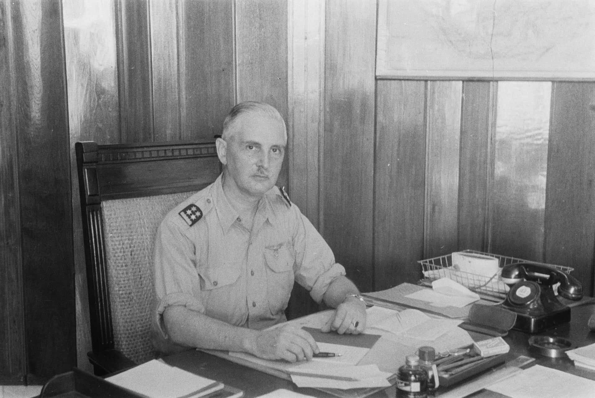 Porträt von Emile Toussaint Kengen (1894–1968) – Gedenkseite