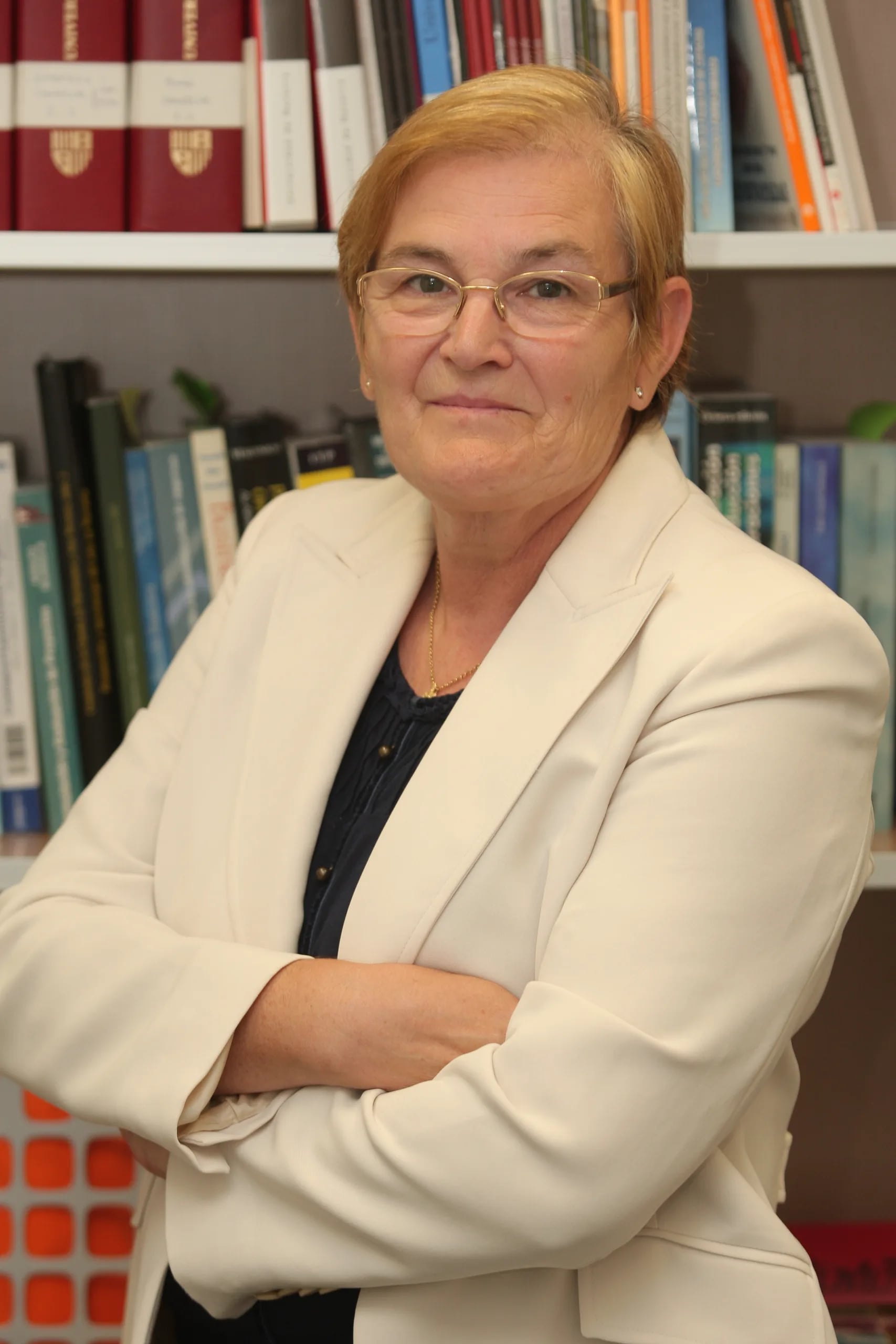 Porträt von Carmen San Martín Echauri (1944–2021) – Gedenkseite