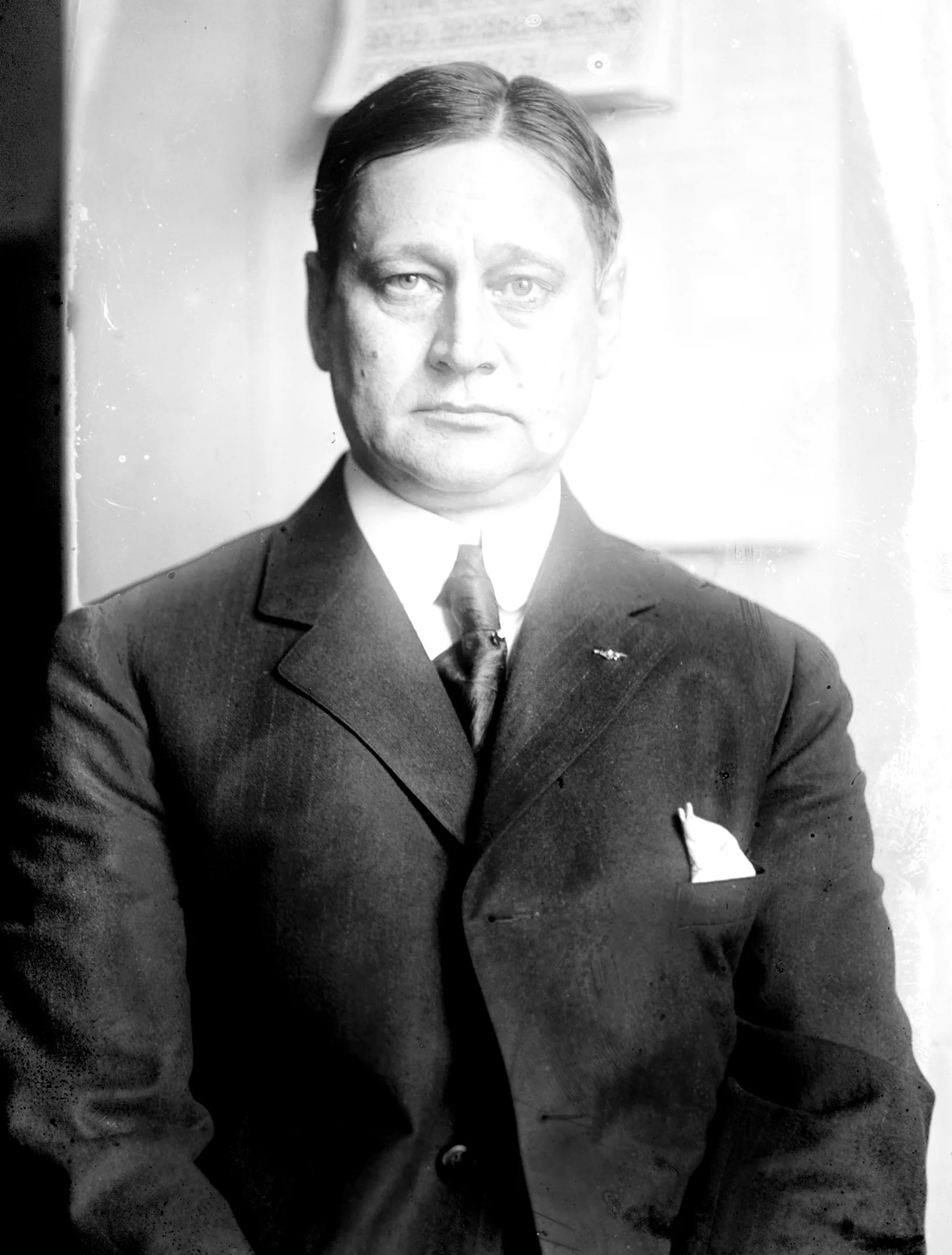 Portrait of Charles L. Faust (1879–1928) – memorial page