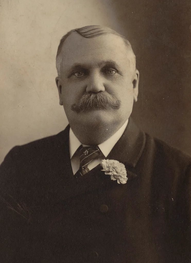 Portrait of John Jay Whipple (1847–1921) – memorial page