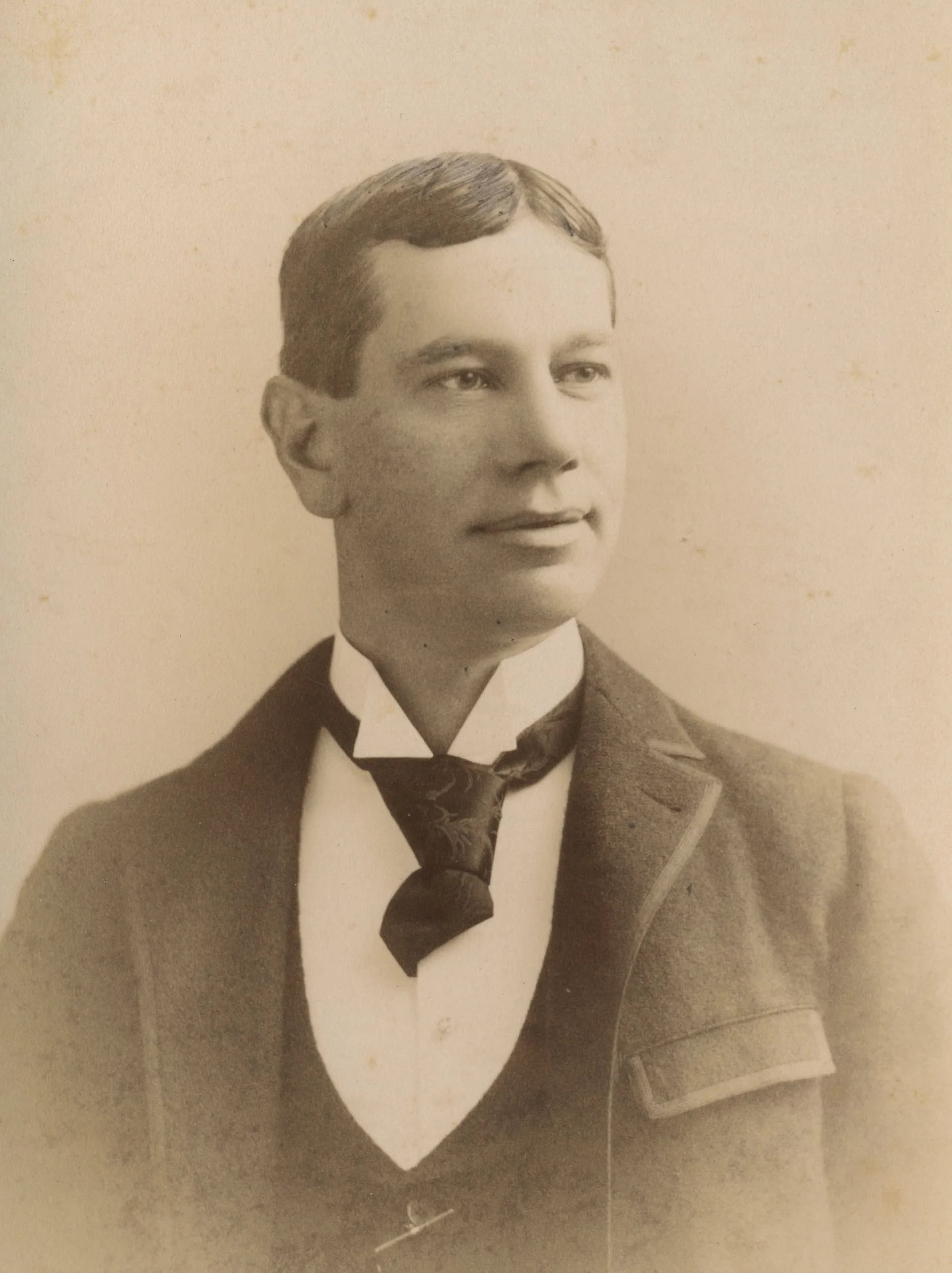 Portrait of James Donovan (1859–1929) – memorial page