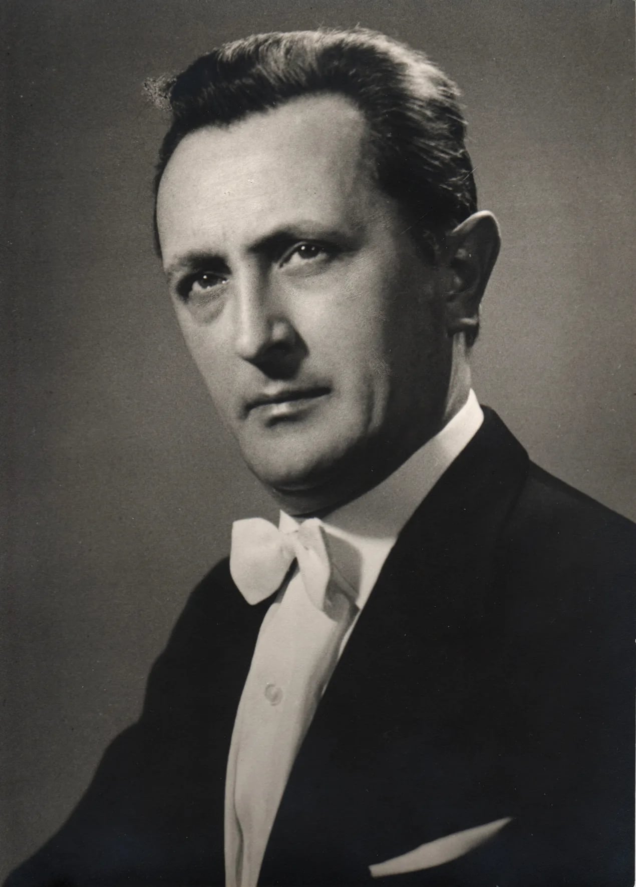 Porträt von Adam Szybowski (1923–2001) – Gedenkseite