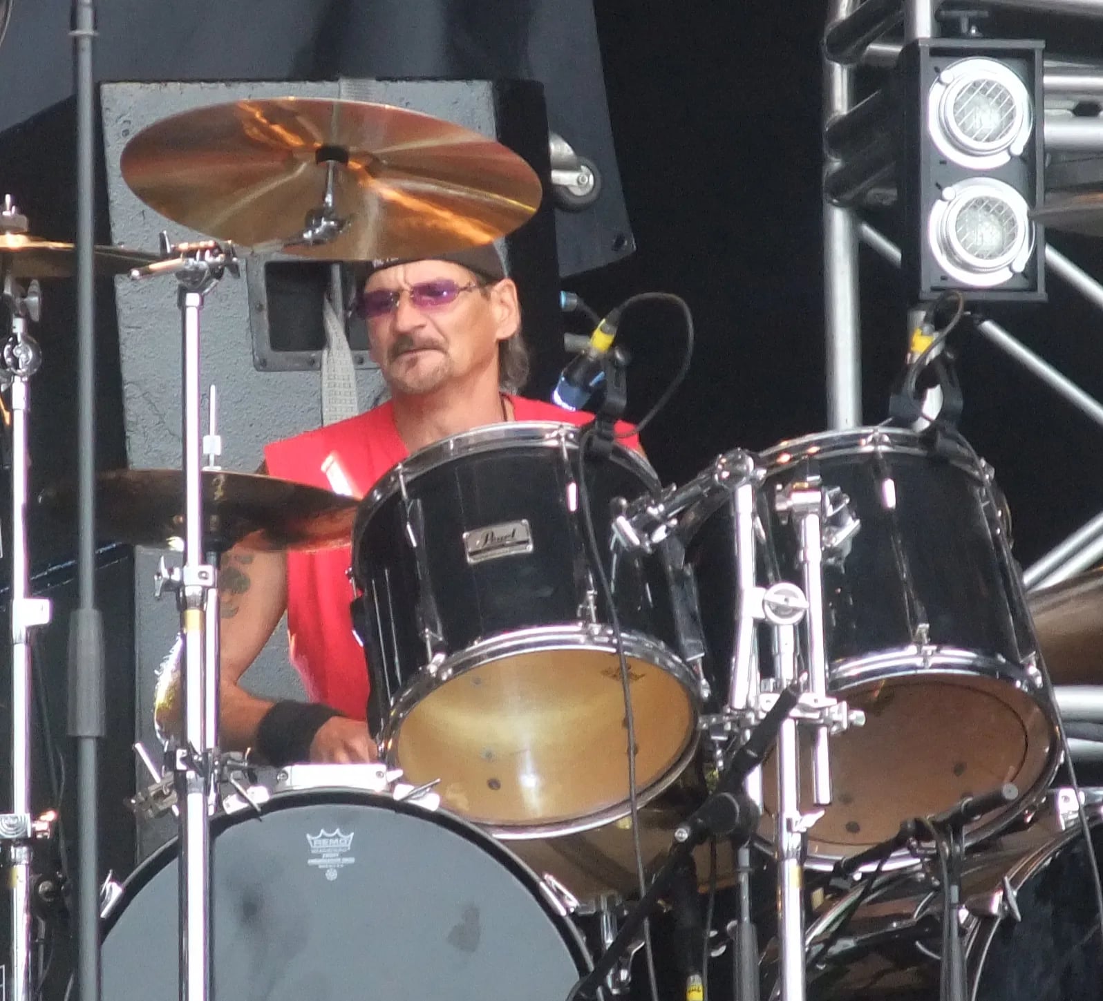 Porträt von Scott Columbus (1956–2011) – Gedenkseite