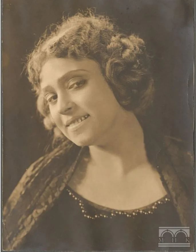 Porträt von Alina Gryficz-Mielewska (1887–1946) – Gedenkseite