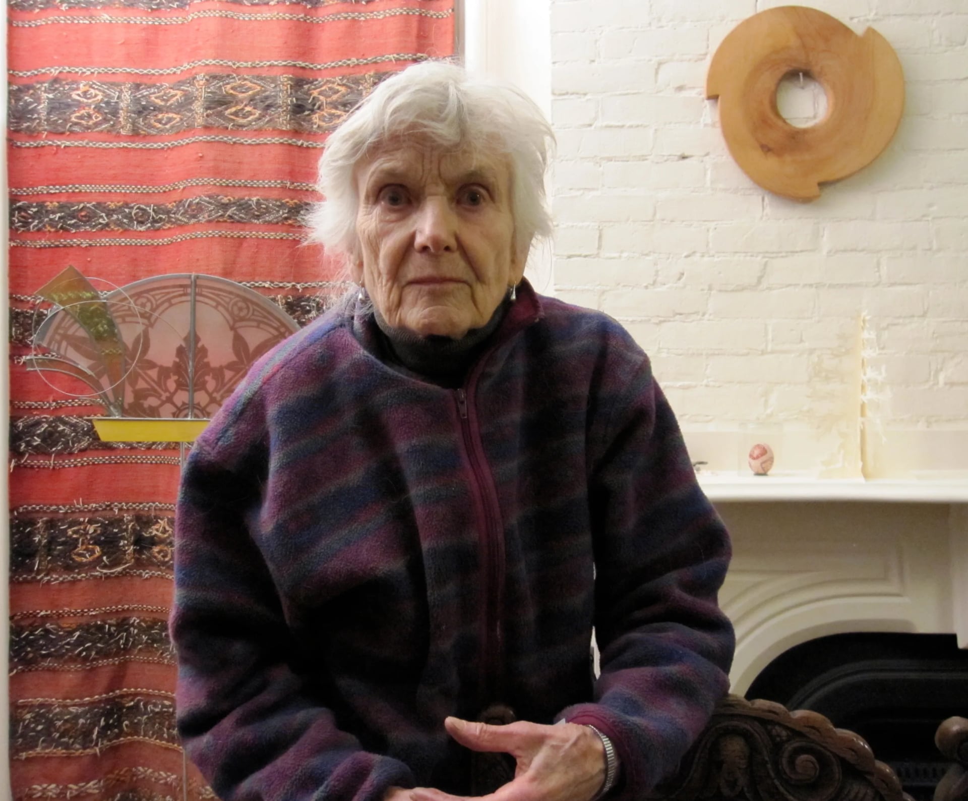 Porträt von Ronni Solbert (1925–2022) – Gedenkseite
