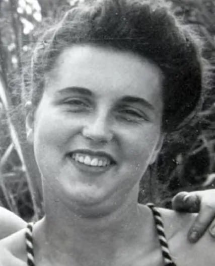 Portrait of Flora Jacobs (1923–2013) – memorial page
