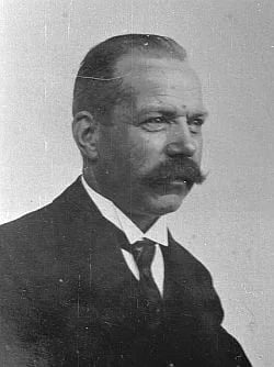 Portrait of Hugo Baum (1867–1950) – memorial page