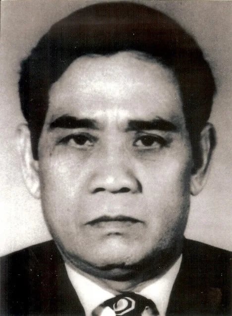Porträt von Y Bham Enuol (1923–1975) – Gedenkseite
