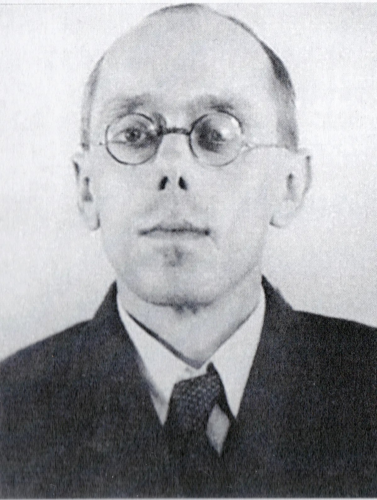 Portrait of Walter Jacobi (1909–1947) – memorial page