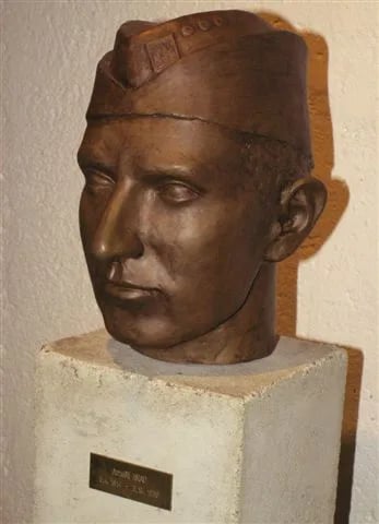 Portrait of Arnošt Hrad (1914–1938) – memorial page
