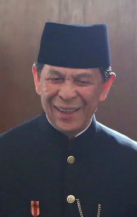 Portrait of Sinyo Harry Sarundajang (1945–2021) – memorial page