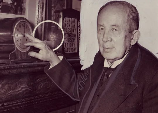 Porträt von William Edward Middleton (1860–1948) – Gedenkseite