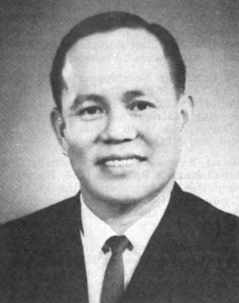 Portrait of William Chiongbian (1914–2002) – memorial page