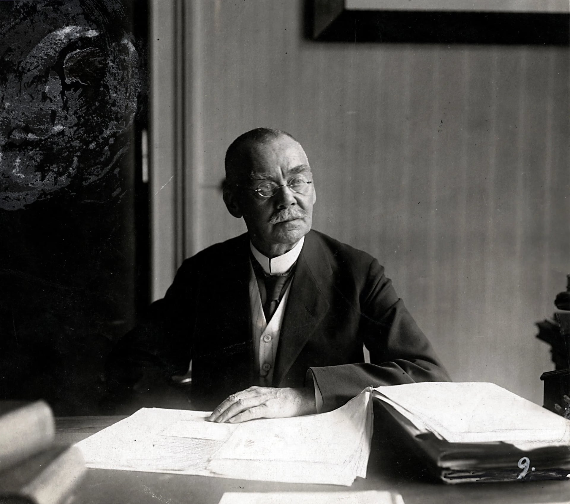 Portrait of Paul von Krause (1852–1923) – memorial page