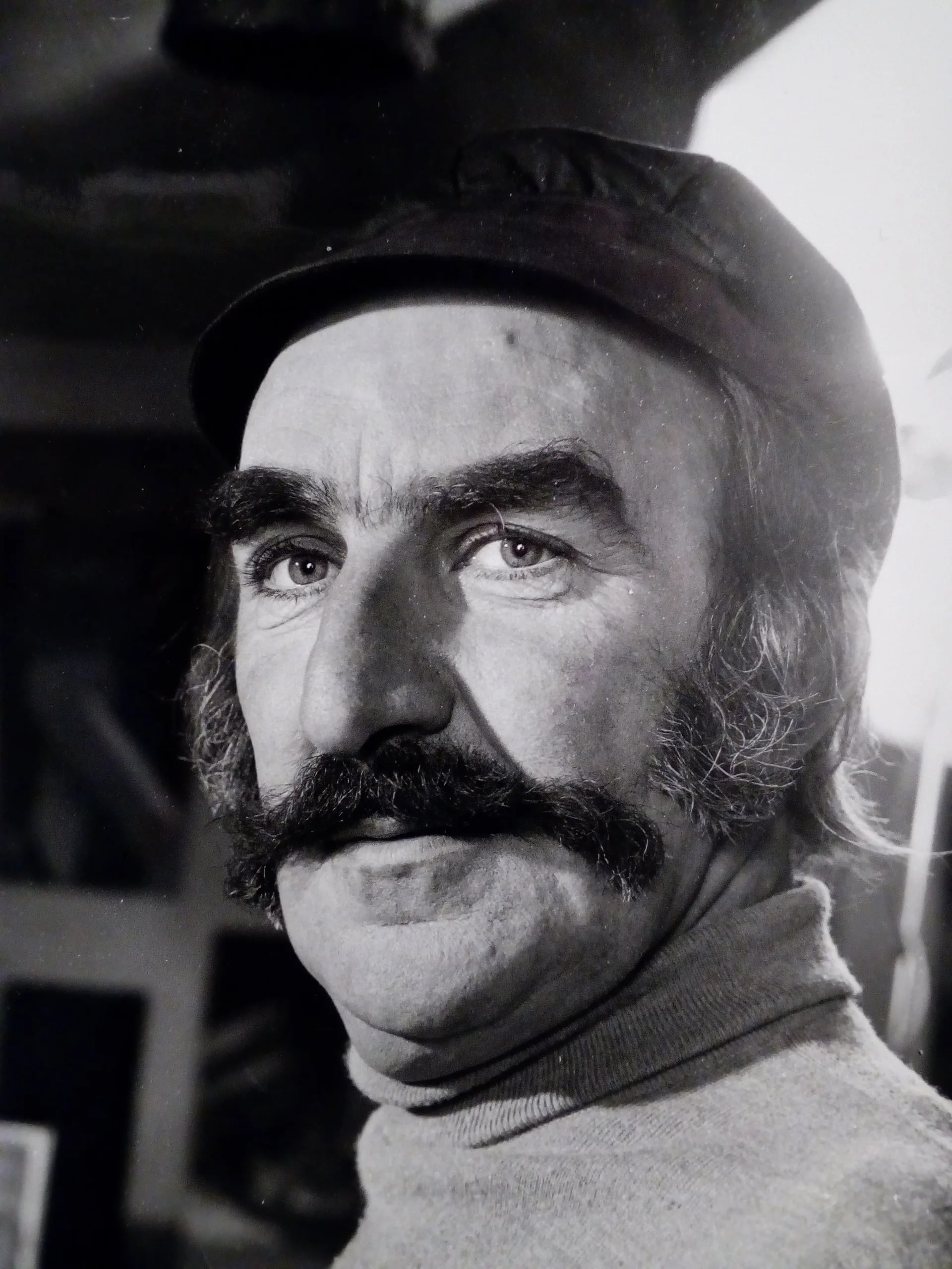 Porträt von Pierre Lonchamp (1925–1978) – Gedenkseite