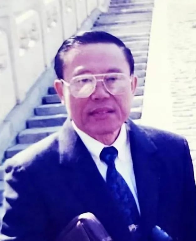 Portrait of Tan See Seng (1936–2013) – memorial page
