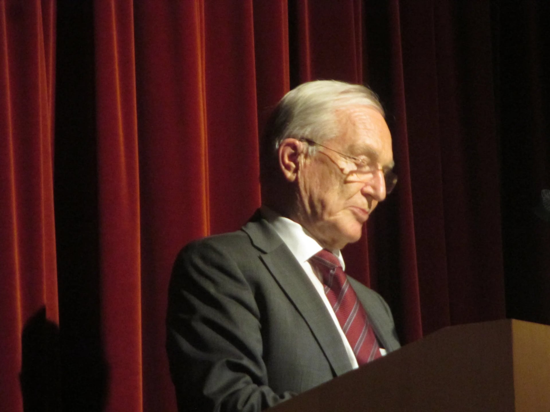 Porträt von Lothar Gall (1936–2024) – Gedenkseite