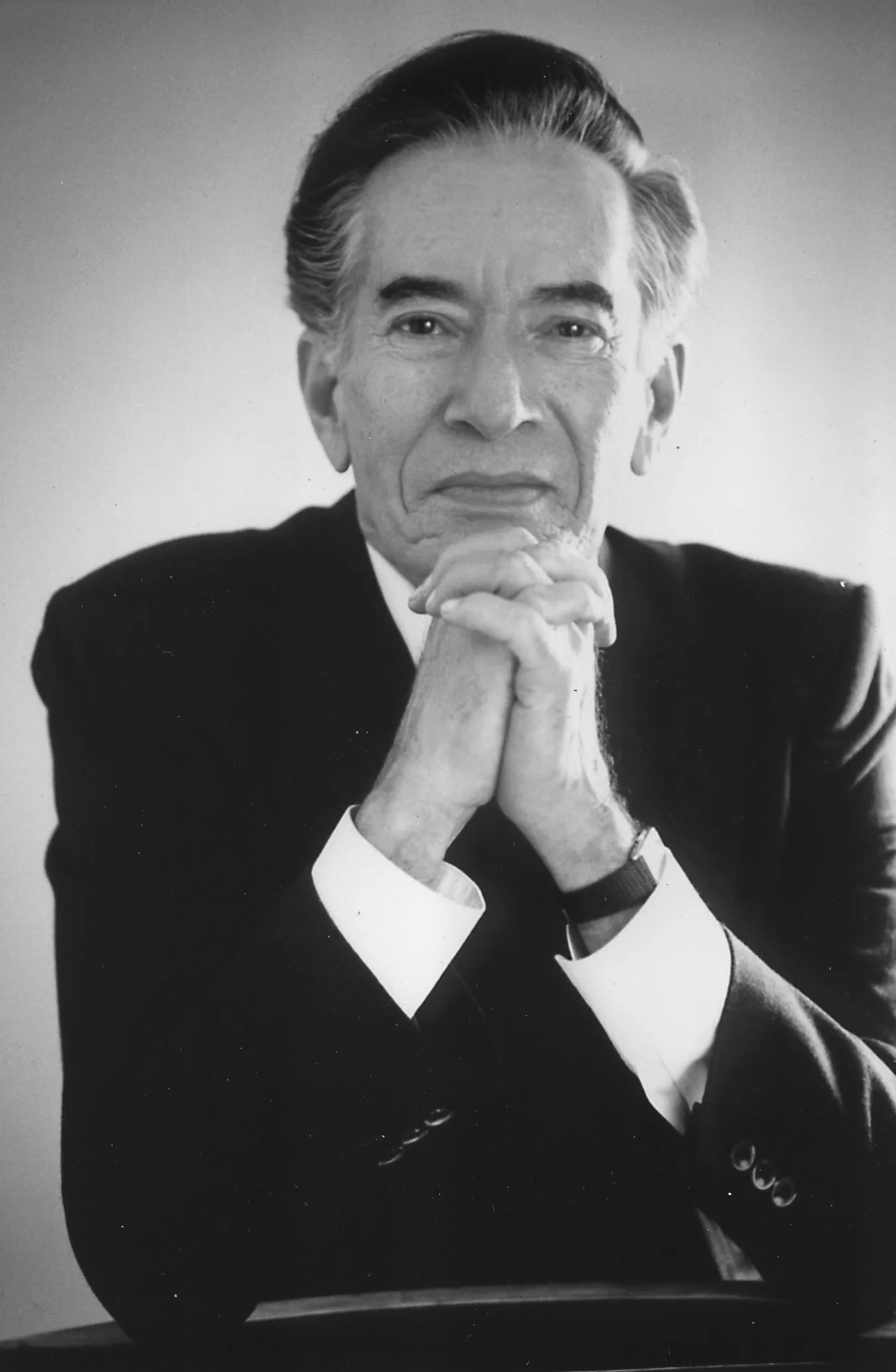 Portrait of Tulio Cuevas Romero (1924–1999) – memorial page