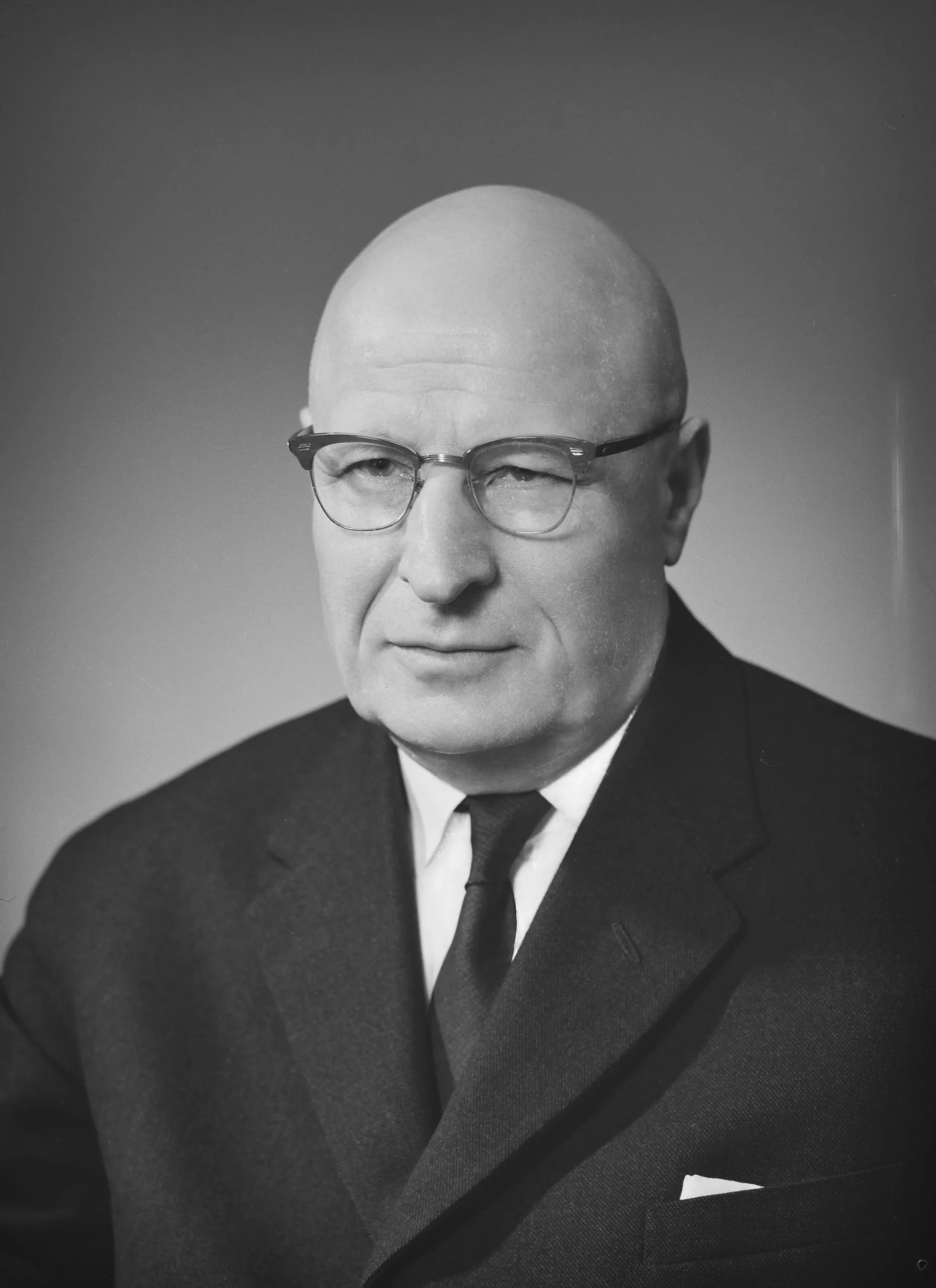 Portrait of Juho Puttonen (1895–1980) – memorial page