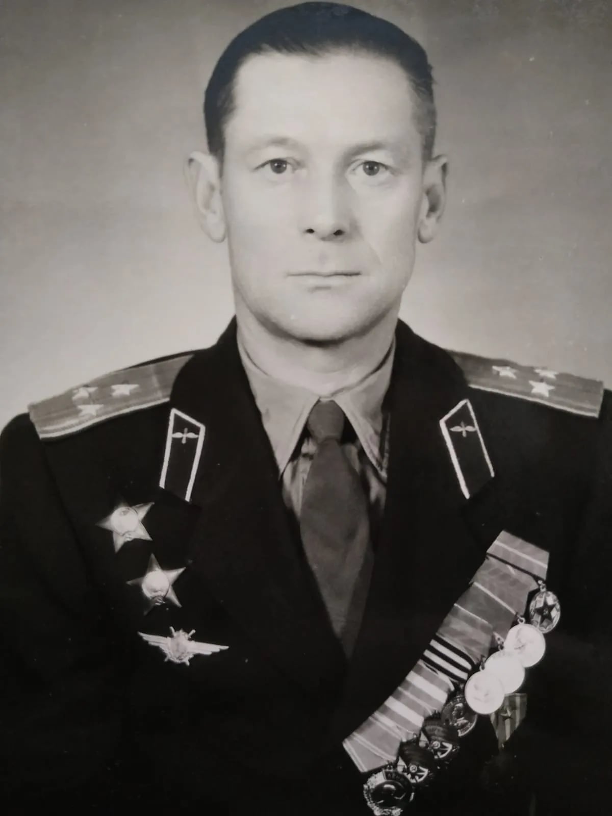 Portrait of Vladimir Surovikin (1921–1966) – memorial page
