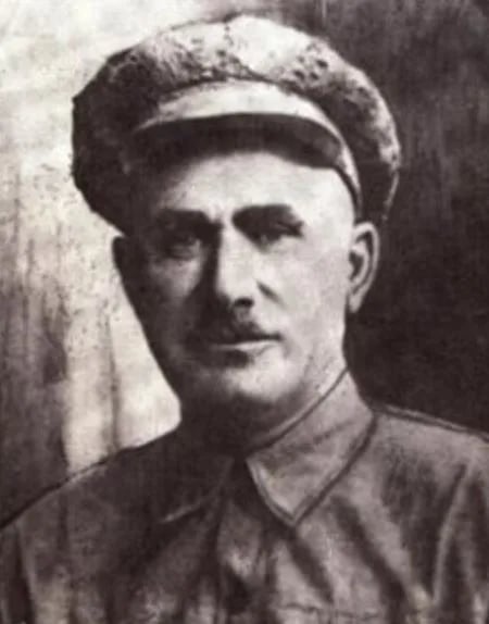 Porträt von Simon Petrovich Basaria (1884–1942) – Gedenkseite