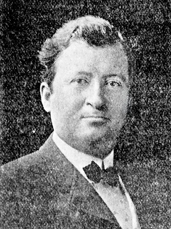 Portrait of Clarence D. Van Duzer (1864–1947) – memorial page