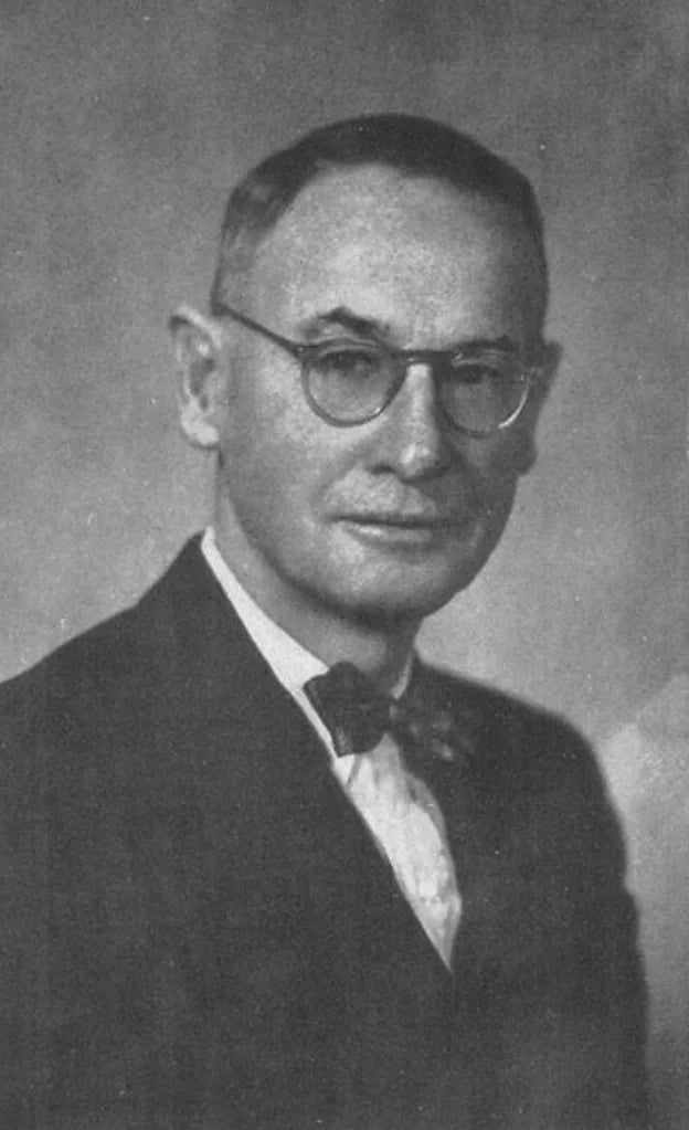 Portrait of Clarence Edmundson (1886–1964) – memorial page