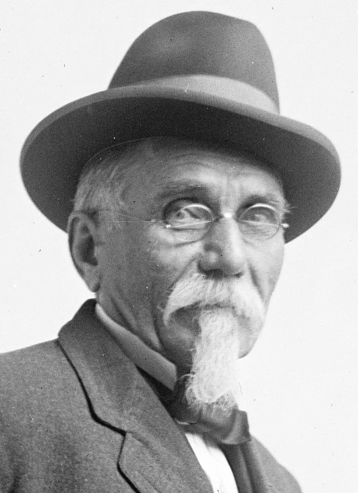 Portrait of Louis Gathmann (1843–1917) – memorial page