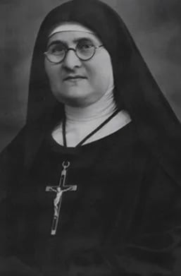 Portrait of Maria Di Gregorio (hoe) (1885–1976) – memorial page