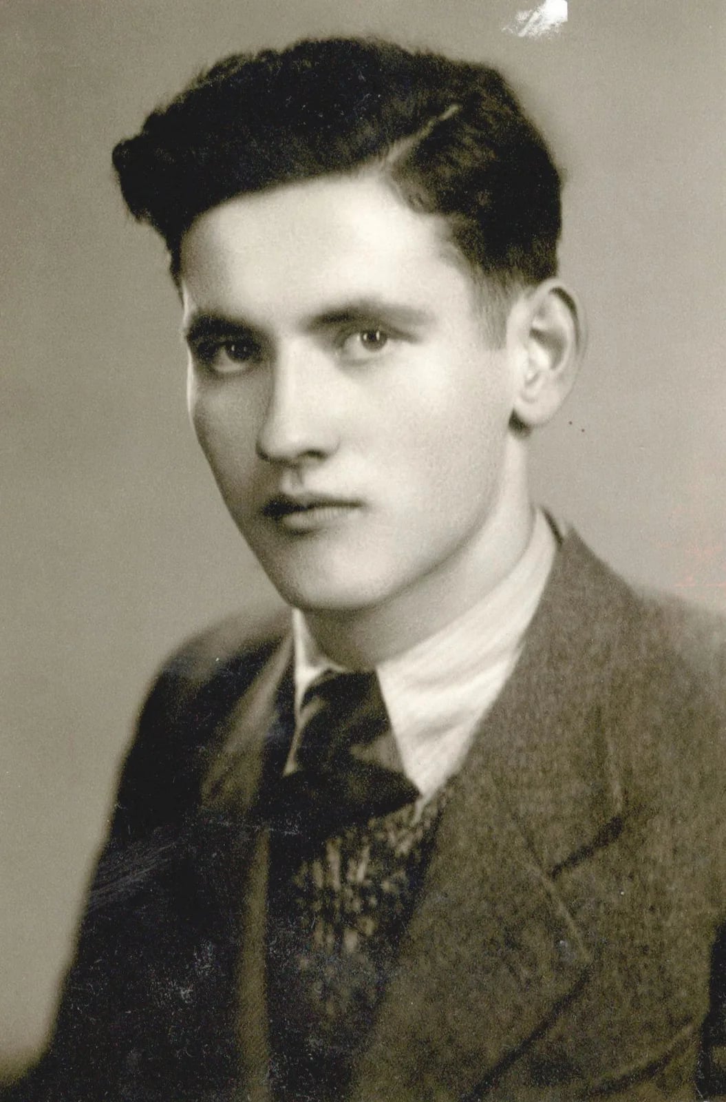 Portrait of Franc Gortnar (1923–1944) – memorial page