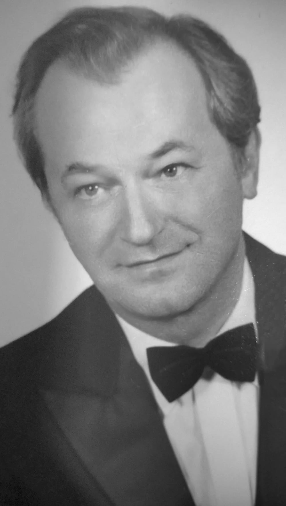 Portrait of Leszek Kędracki (1946–2015) – memorial page