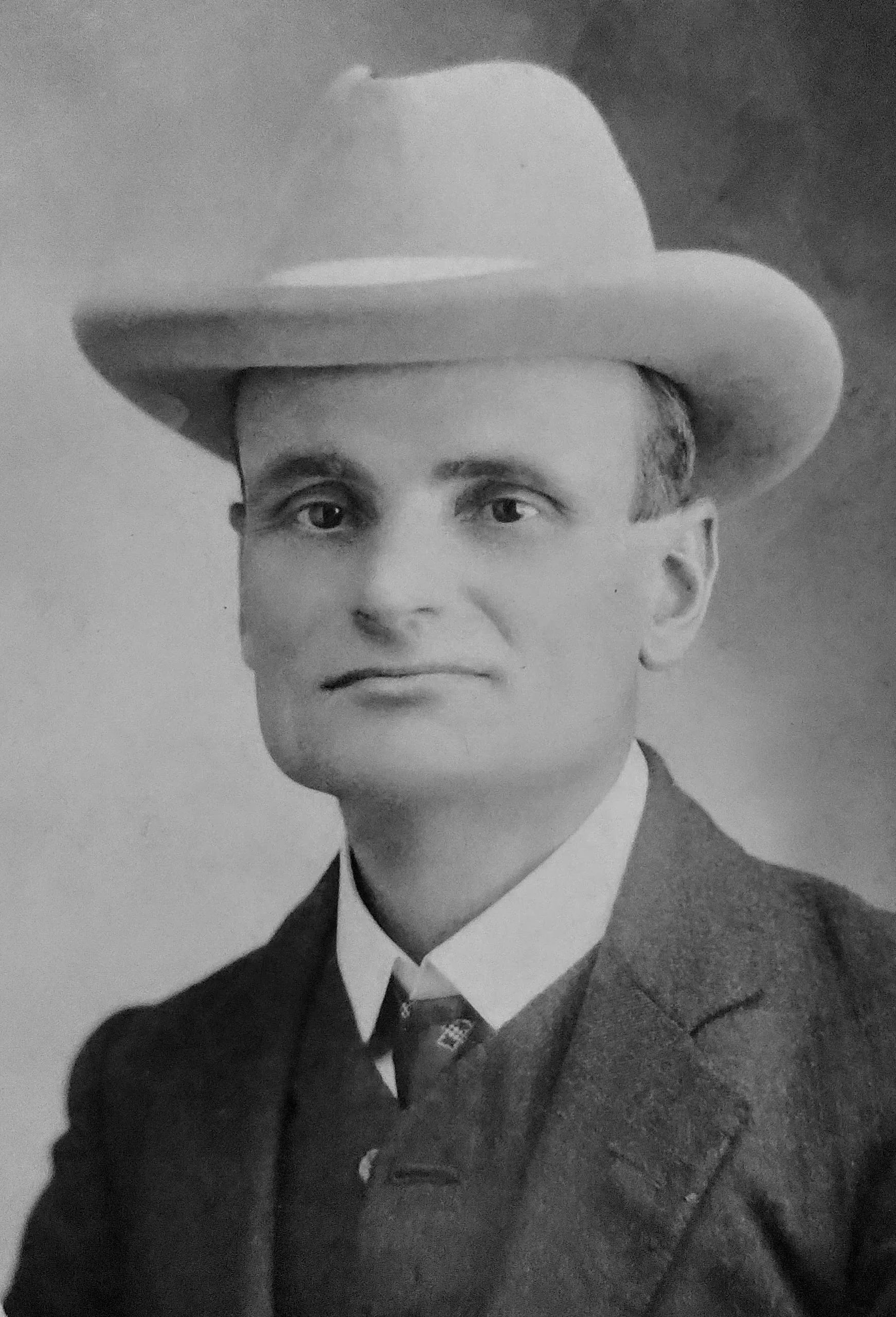 Porträt von Garibaldi Tyler (1866–1953) – Gedenkseite