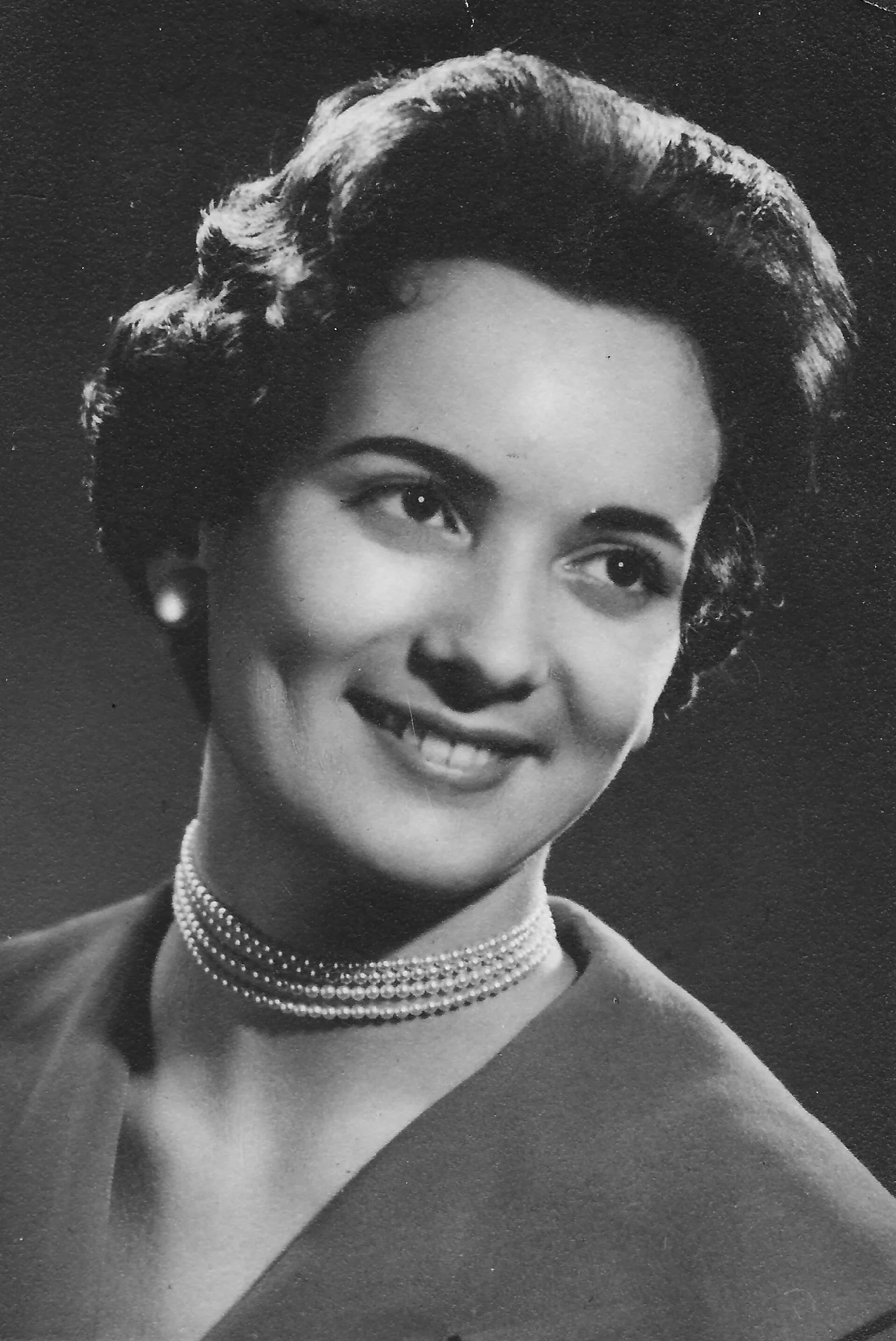 Porträt von Edita Maria Simon (1937–2021) – Gedenkseite