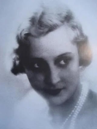 Portrait of Elmeskhan Hagundokue (1898–1985) – memorial page