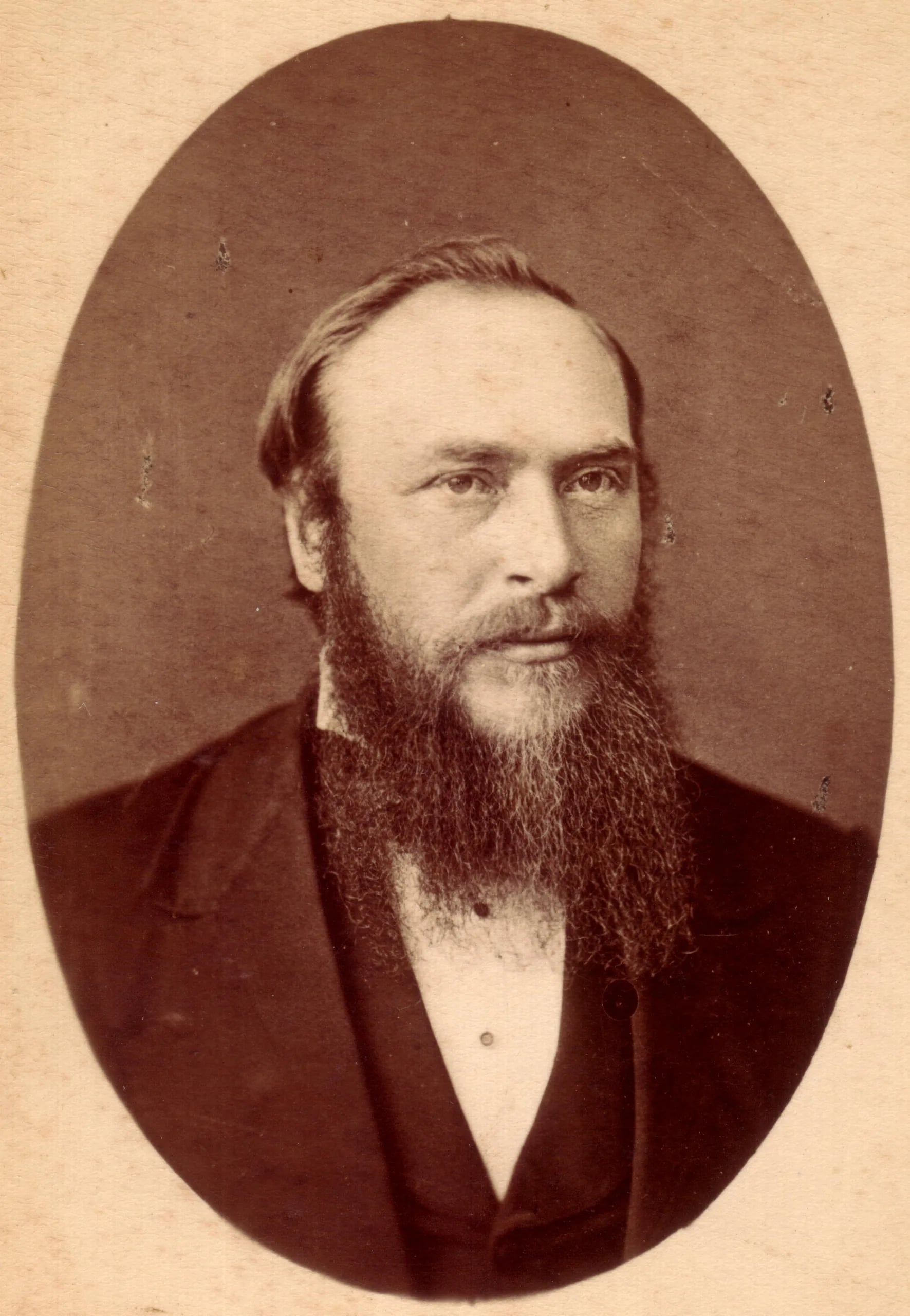 Portrait of Faste Svendsen (1842–1926) – memorial page