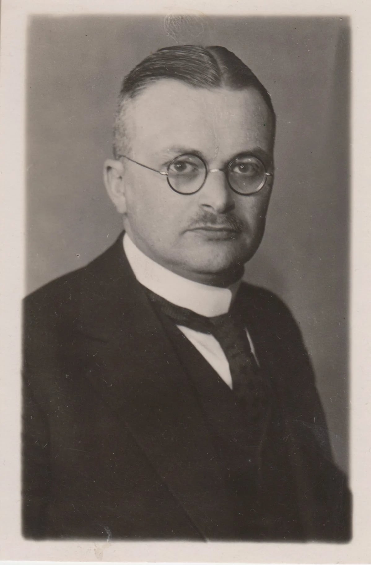 Porträt von Wilhelm Philipps (1891–1982) – Gedenkseite