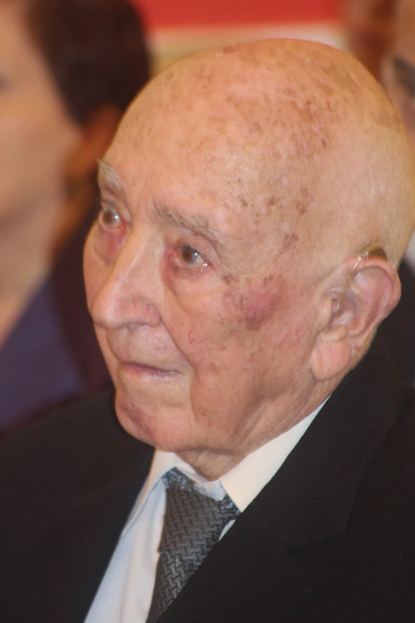 Portrait of Miklós Kallós (1926–2018) – memorial page