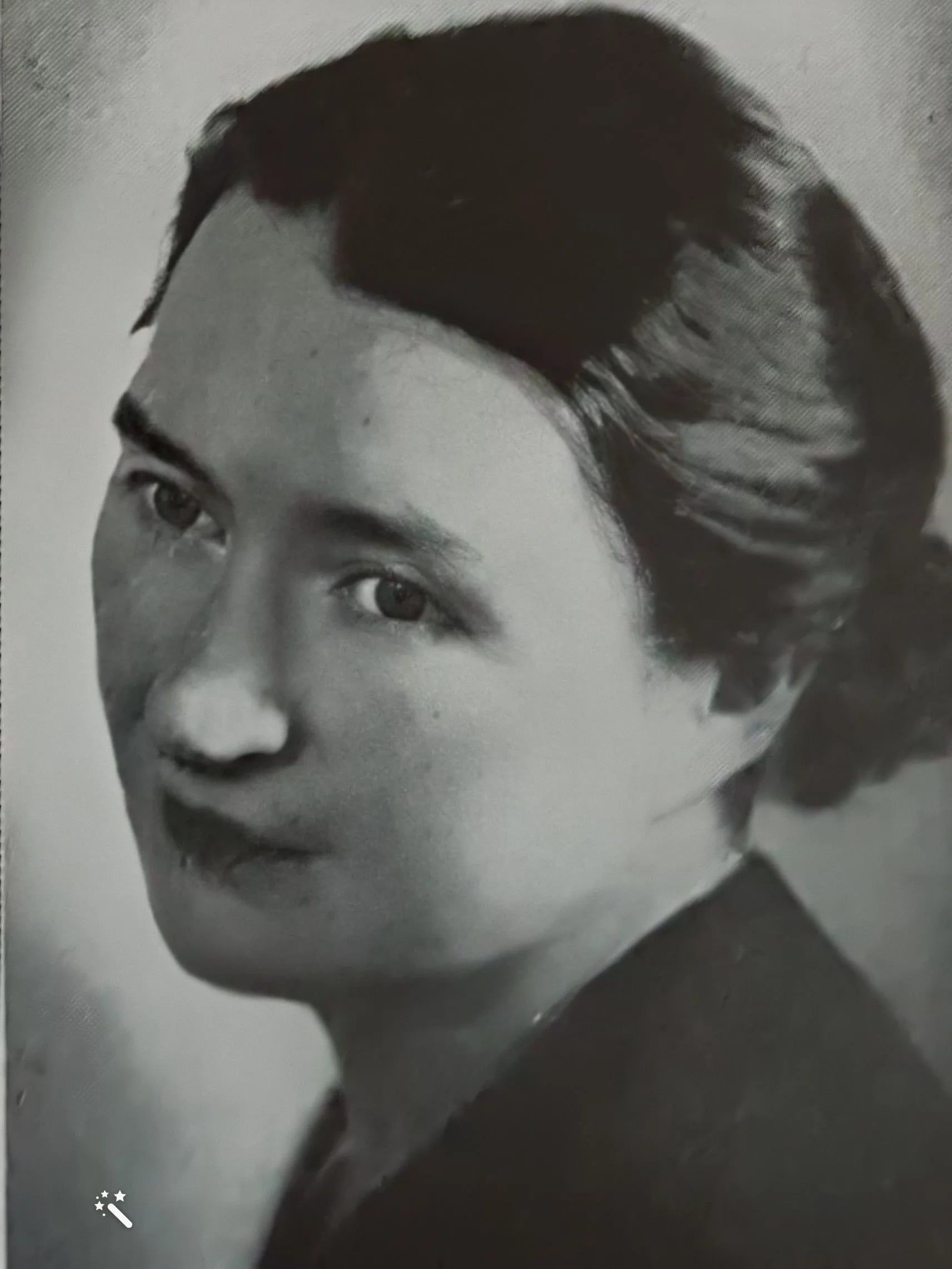Portrait of Lila Bubelová (1886–1974) – memorial page