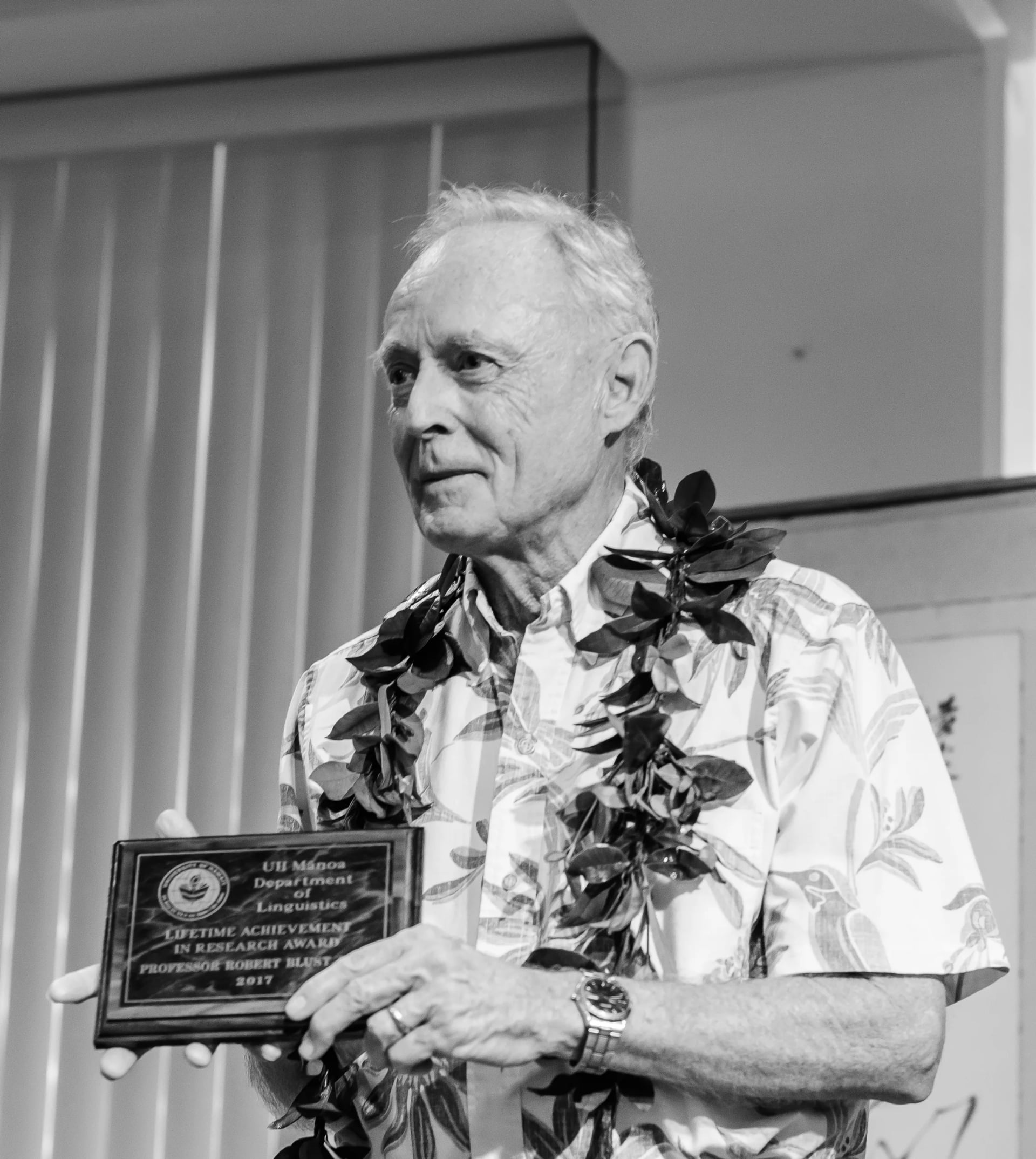 Porträt von Robert Blust (1940–2022) – Gedenkseite