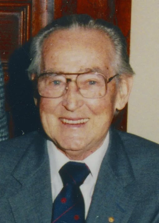 Portrait of Colin Thiele (1920–2006) – memorial page