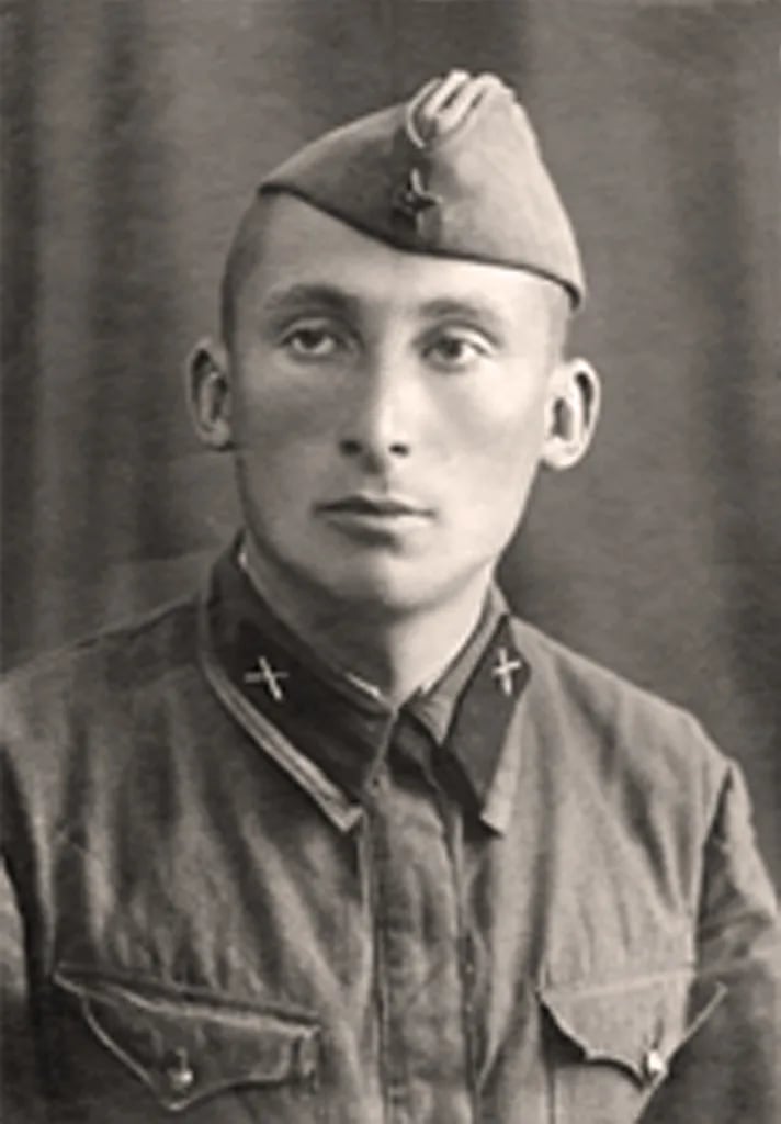 Porträt von Ivan Pavlovich Popov (1915–1996) – Gedenkseite