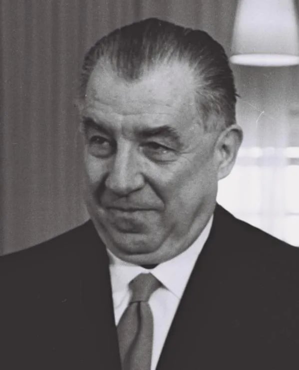 Porträt von Pier Spinelli (1902–1983) – Gedenkseite