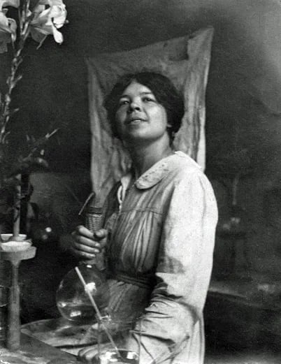 Portrait of Nathalie Demassieux (1884–1961) – memorial page