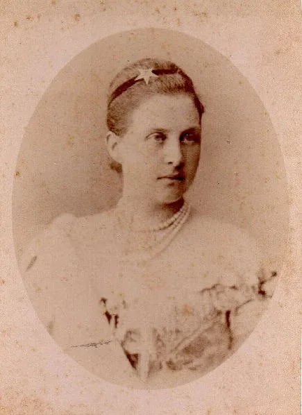 Portrait of Isabella Dobrowolski von Buchenthal (1835–1890) – memorial page