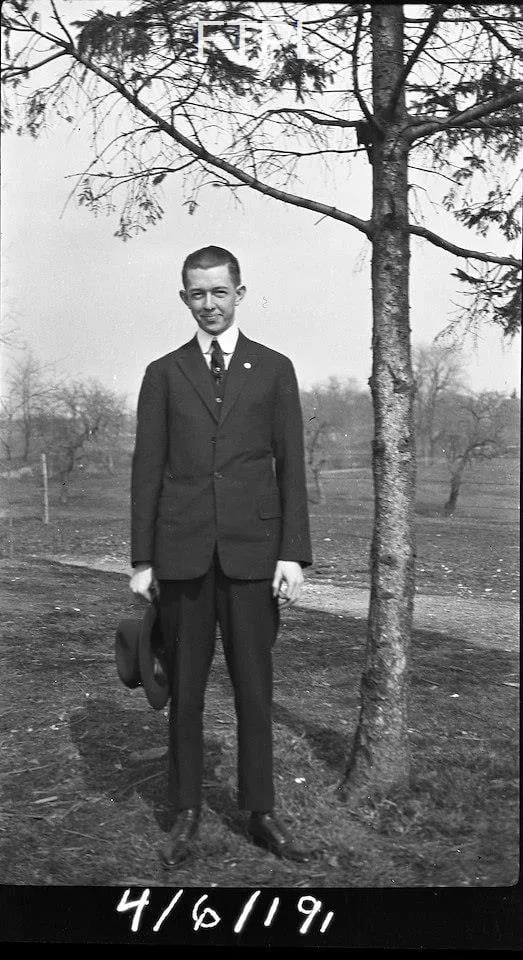 Porträt von Elton Henry Lee Wade (1899–1980) – Gedenkseite