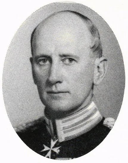Portrait of Gerard De Geer (1893–1992) – memorial page