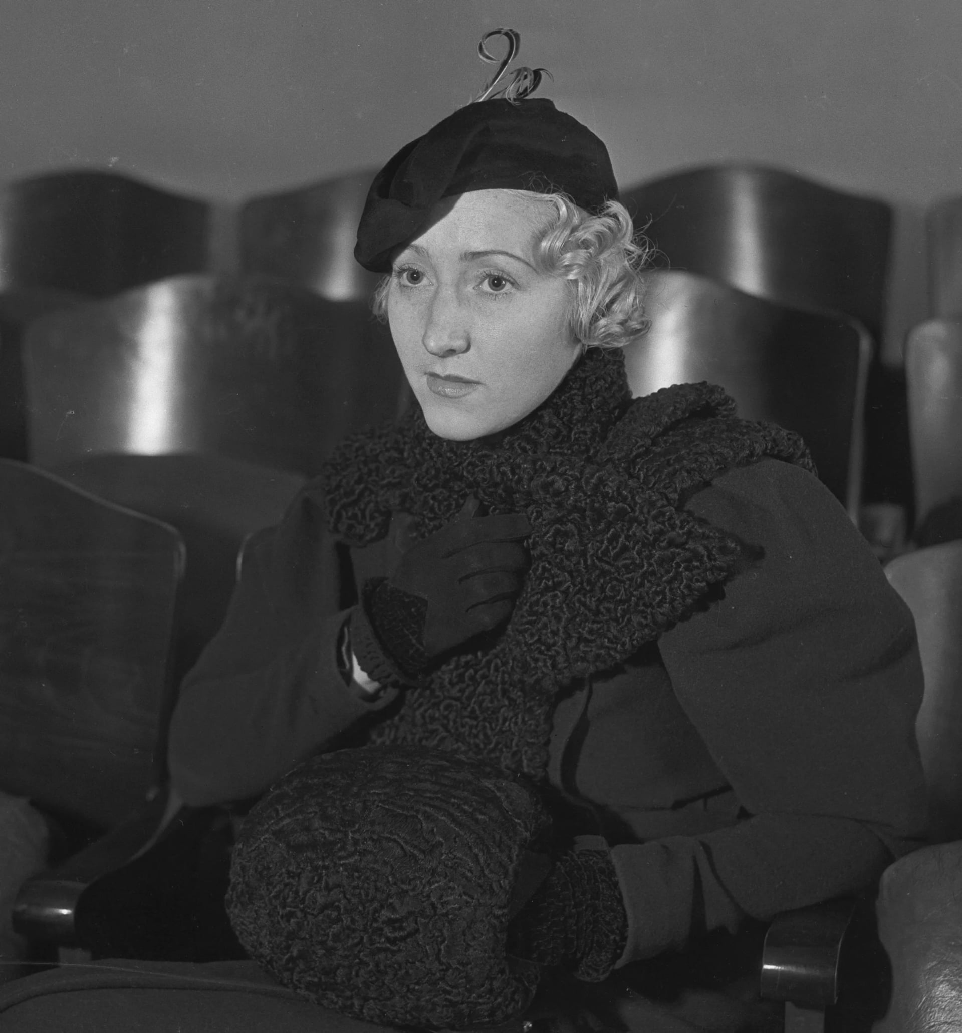 Portrait of Chloe Carter (1903–1993) – memorial page