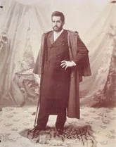 Portrait of Mariano Fortuny (1871–1949) – memorial page