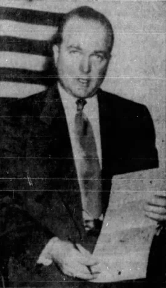 Portrait of Lee Warne (1922–2002) – memorial page