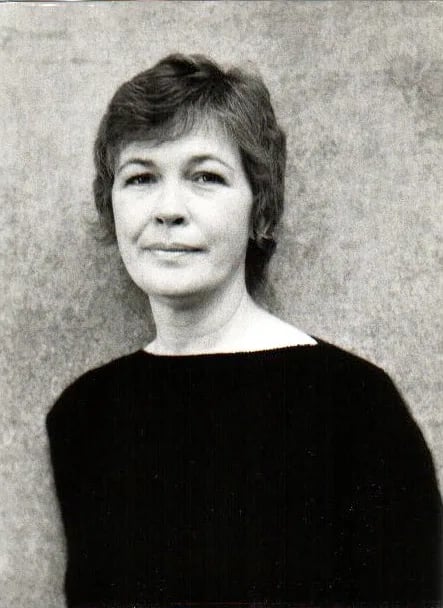 Portrait of Laurali Rose Wright (1939–2001) – memorial page